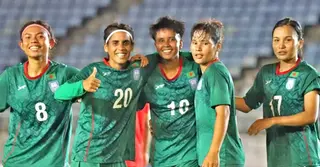 নারী এশিয়ান কাপ: শেষ ম্যাচ হেরে দেশের পথে ঋতুপর্ণারা